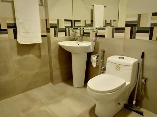 Hotel Defence Inn image 3